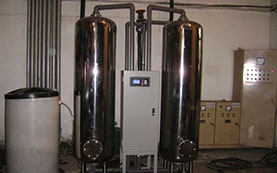 ȫ�Ԅ��c�x�ӽ��Q��